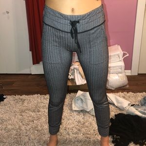 High waisted leggings
